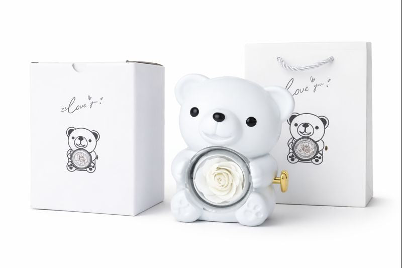 Plastikowe obrotowe pudełko na biżuterię z misiem